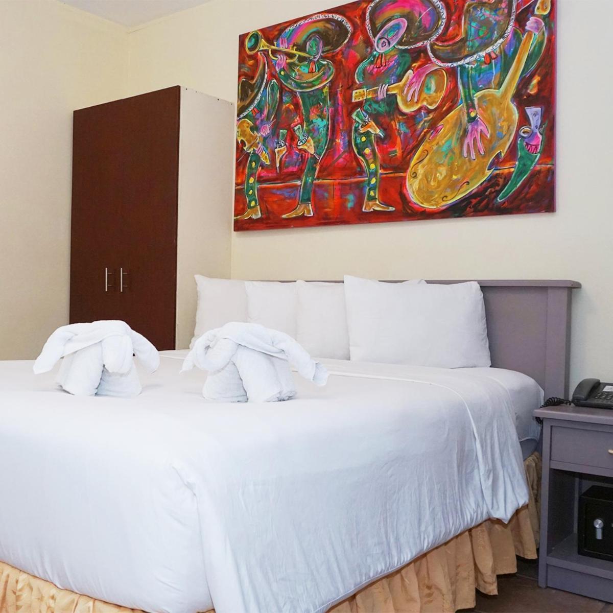 Morrison Hotel San Salvador Exterior photo